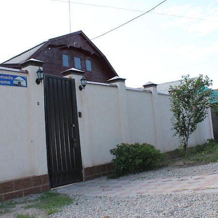Nomads Home Bishkek Exterior photo