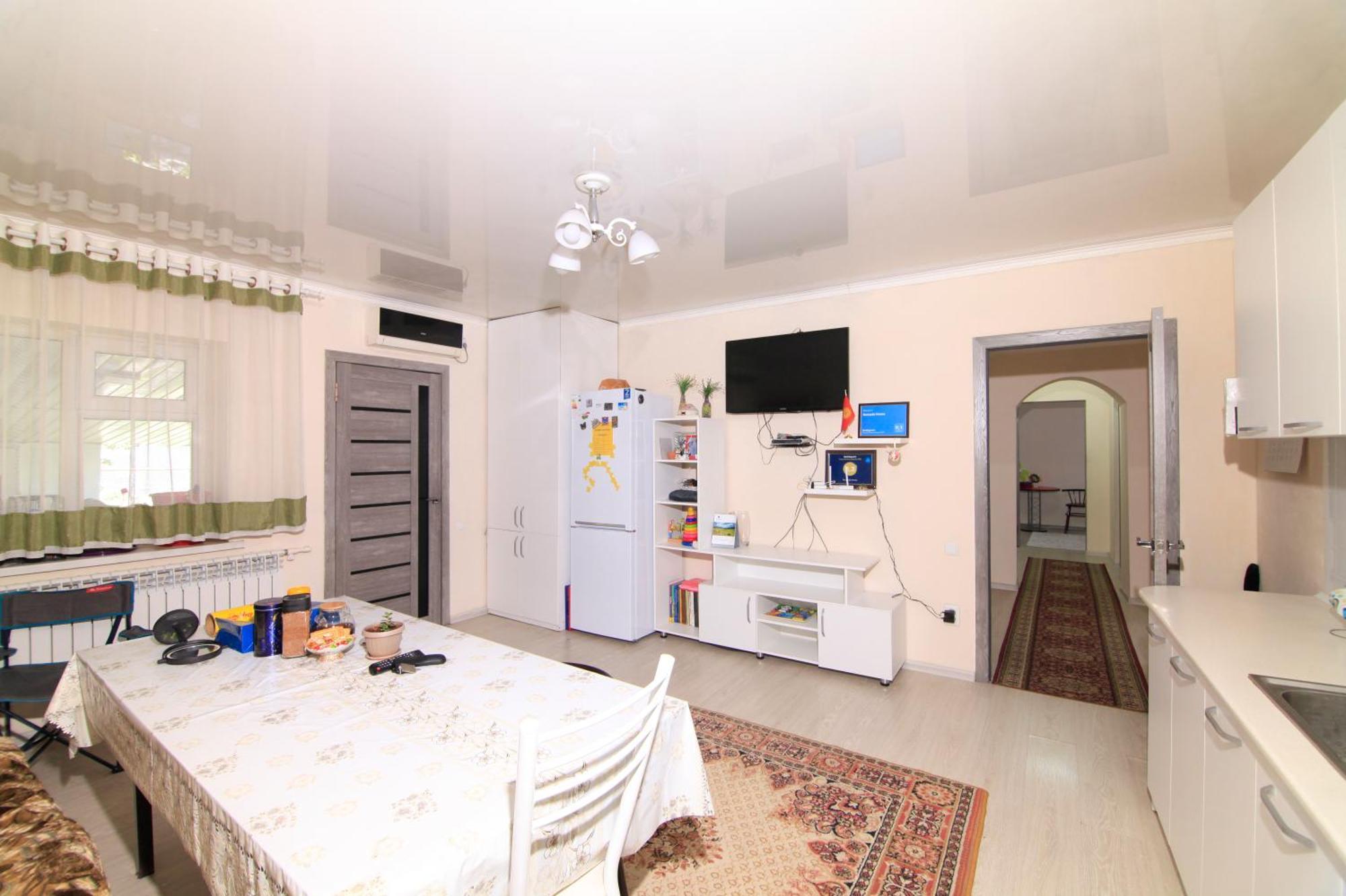 Nomads Home Bishkek Exterior photo