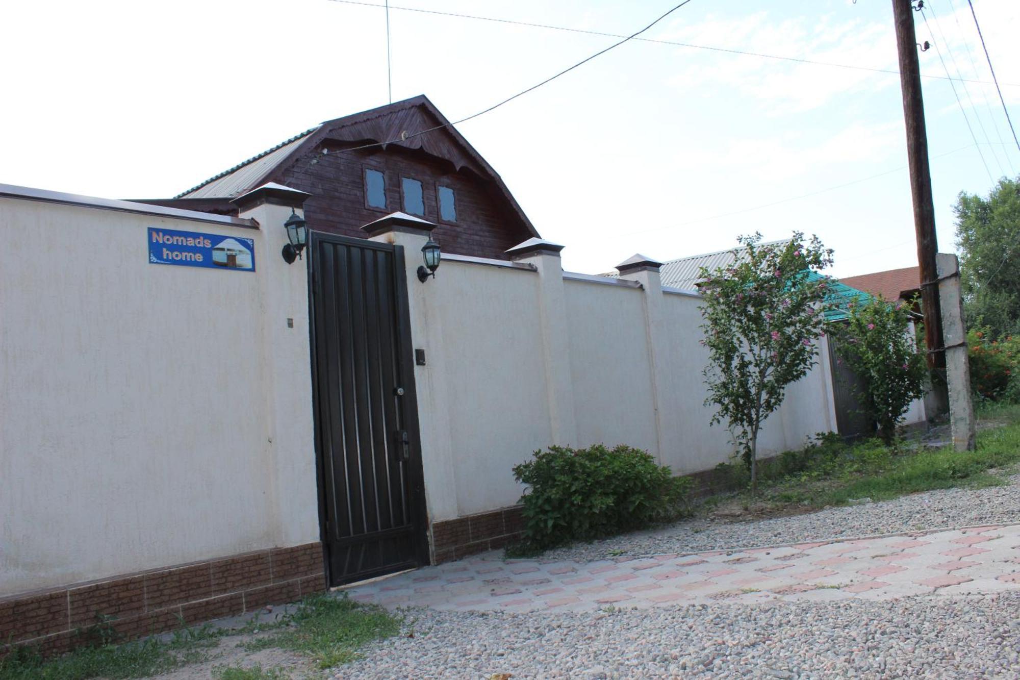 Nomads Home Bishkek Exterior photo